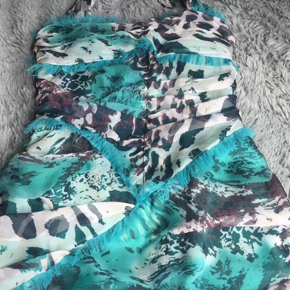 Emanuella y dress - Picture 6 of 8